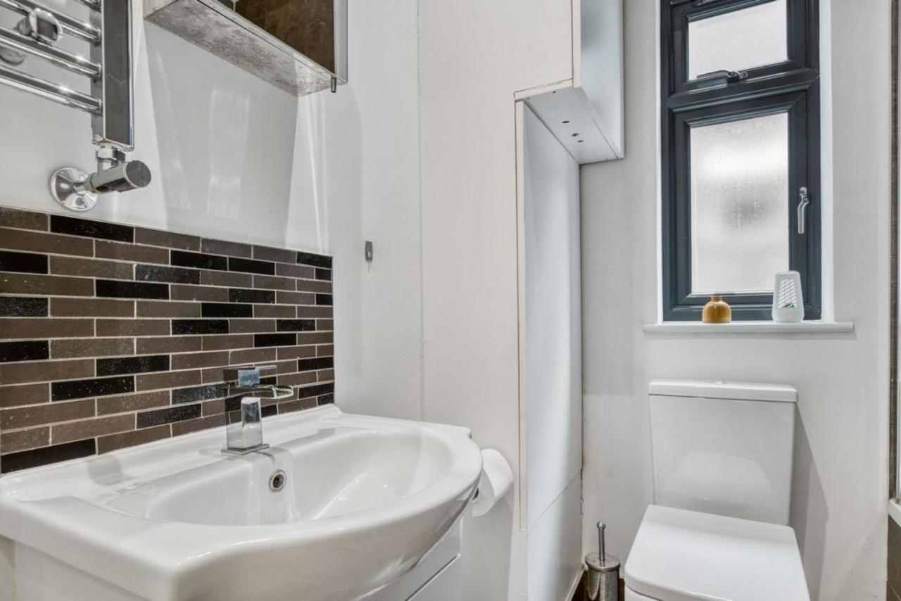 Luxurious Hidden Gem In Wandsworth Londres Exterior foto